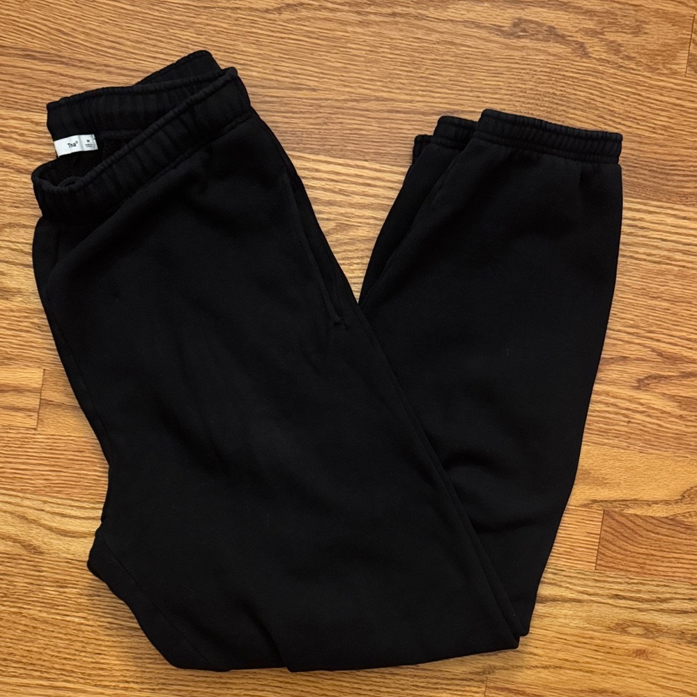 TNA mega fleece sweatpants